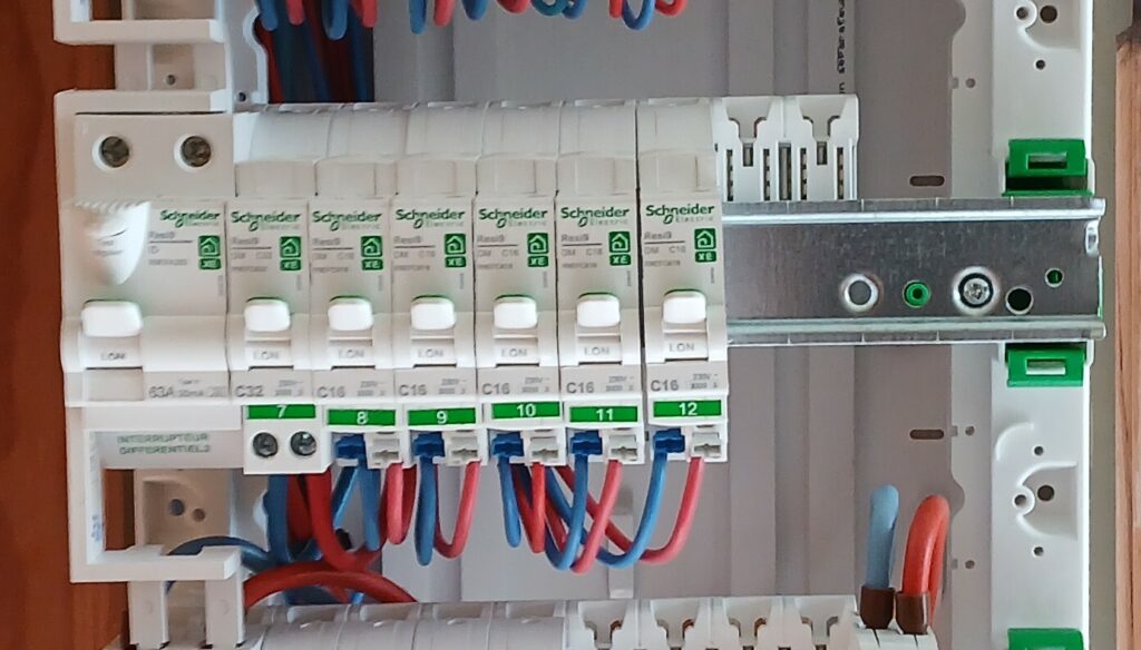 Rangée tableau électrique Resie9 Xe 